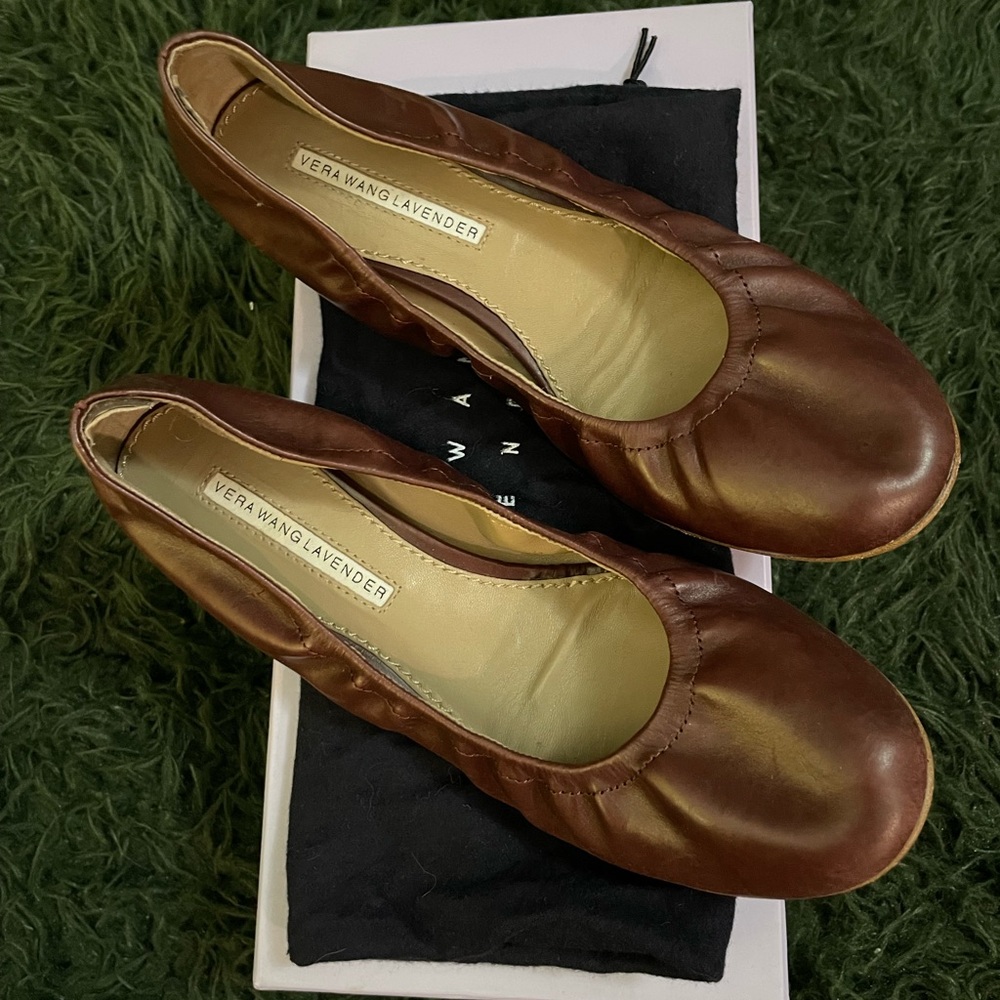 Vera Wang Lavender ballet flat